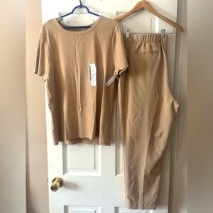 Womens Time and Tru Cropped Pants w/ Matching Shirt 2x (XXXL 22)